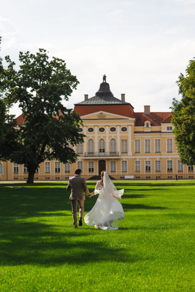 Sesja poślubna, sesja miłosna, ślub, poznań, fotograf, sesja zdjęciowa, pałac w Rogalinie